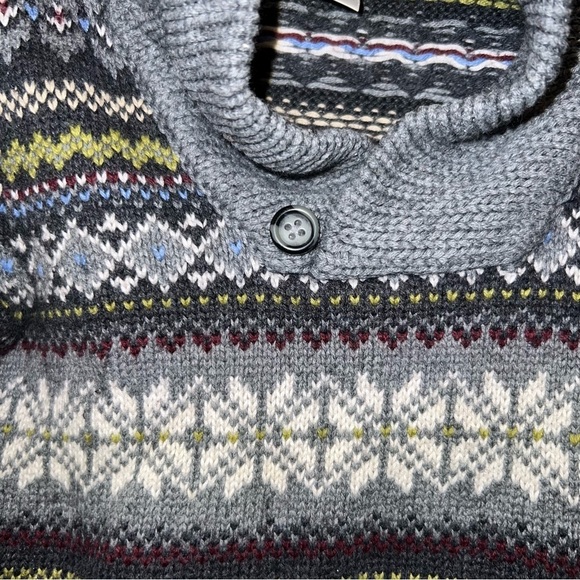 JANIE & Jack beautiful, Alpine style sweater with geometric print - Picture 2 of 4